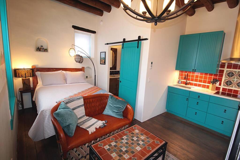Closson Studio - Stylish - Near Plaza - Queen Bed Санта-Фе Экстерьер фото